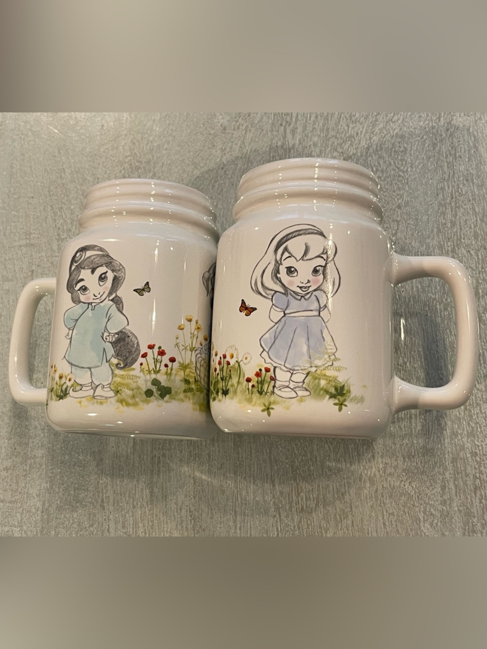 Disney Princesses White Ceramic Mugs with Floral Accent (Set of 2)